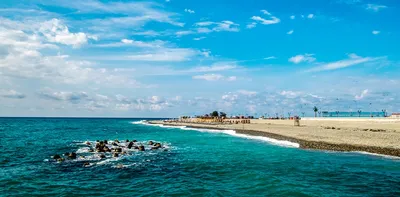 Уникальные фотографии дикого пляжа в Сочи