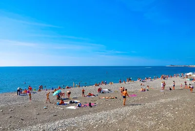 Фотография дикого пляжа в Сочи