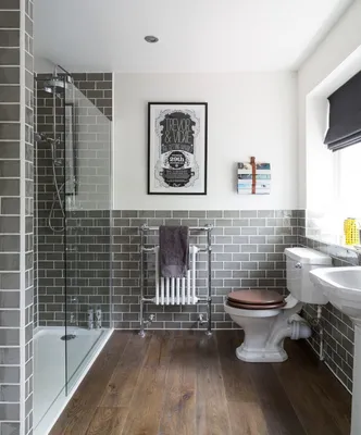 Арт-фото ванной комнаты с керамической плиткой