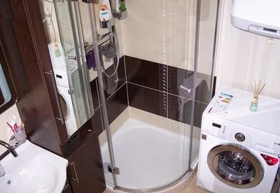 Изображения ванной комнаты с душевой кабиной в разных размерах