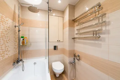 Арт узкой ванной комнаты с душевой кабиной в формате png
