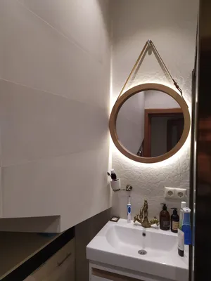 Фото дизайна зеркала в ванной: выберите формат и размер