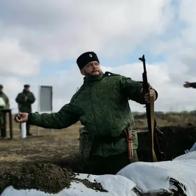 Дмитрий Суворов: качественное фото в формате JPG