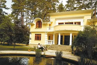 Полезная информация о Доме Михалкова на Николиной горе: фото и факты