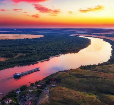 Фотография реки Дон в арт-стиле