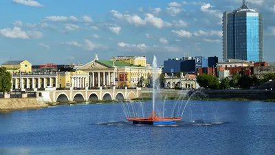 Загадочные архитектурные шедевры Челябинска на фото