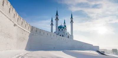 Зимние сокровища города: Казанские достопримечательности на фото
