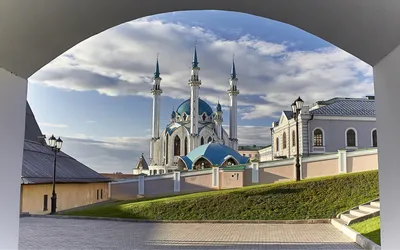 Зимние отражения культуры: Фотографии казанских достопримечательностей