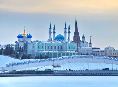 Зимние моменты Казани: Фотографии уникальных архитектурных шедевров