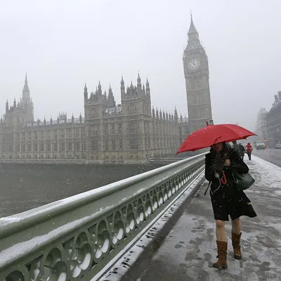 Завораживающий дождь: Лондон во время осадков