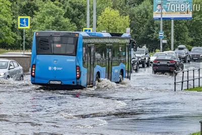 Рисунки дождя в Москве: скачать бесплатно