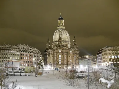 Зимний пейзаж Дрездена: скачайте фото в предпочитаемом формате