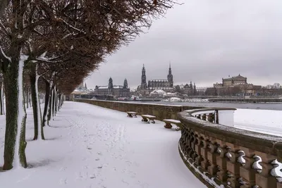 Узнайте Дрезден зимой: выберите формат и размер вашей картинки