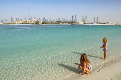 Погрузитесь в атмосферу Дубайского пляжа через фото