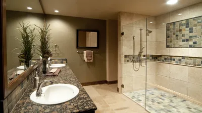 Фото душа в ванной без душевой кабины для ванной комнаты в формате WebP