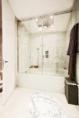Фото душевого уголка в ванной комнате с возможностью выбора размера