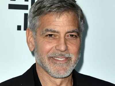 Фотографии Джорджа Клуни во всех возможных ракурсах