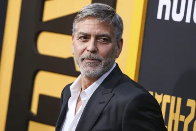 Фото Джорджа Клуни с наградной церемонии