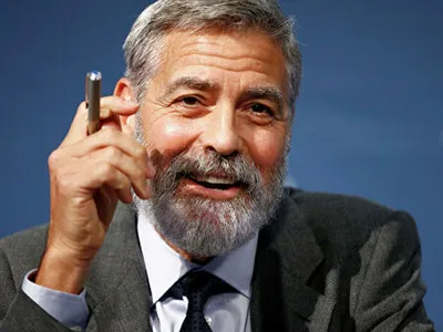 Фотографии Джорджа Клуни с его питомцами