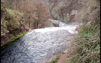 Фотография Джуринского водопада в 4K качестве 2024 года