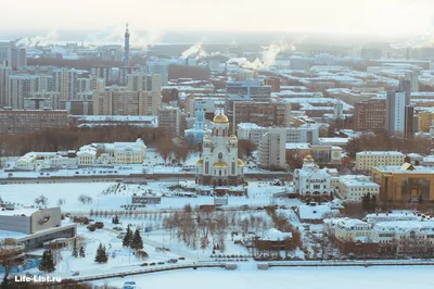 Зимние Виды: Фотографии Екатеринбурга, Замороженного во Времени