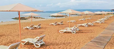 Феодосия береговое золотой пляж: место, где солнце встречает море