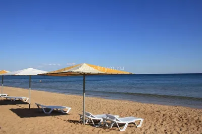 Феодосия береговое золотой пляж: место, где мечты становятся реальностью