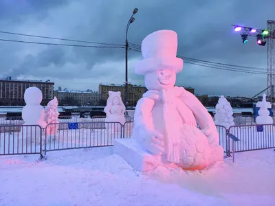 Фотографии снежных скульптур: вдохновляющие зимние образы