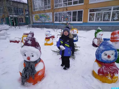 Вдохновение снежными фигурами в детском саду