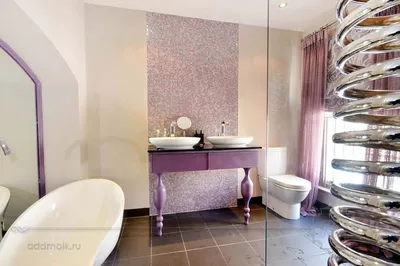 Фиолетовая ванная комната: выберите размер и формат для скачивания