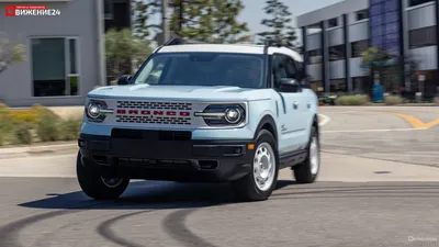 Фото Ford Bronco 2023: Студийные снимки на белом фоне