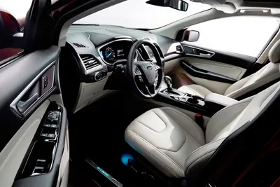 Фото Ford Edge 2023 в синем цвете