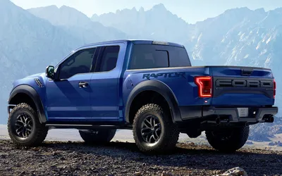 Новые фотки Ford F-150 2023: разные углы обзора