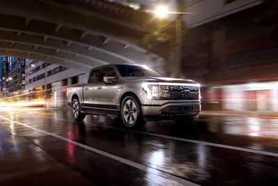 Фото Ford F-150 Lightning 2023 для оформления документов