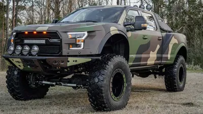 Изображения Ford F-250 2023 в движении