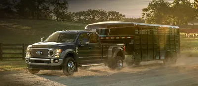 Изображение Ford F-350 2023 с кузовом-платформой