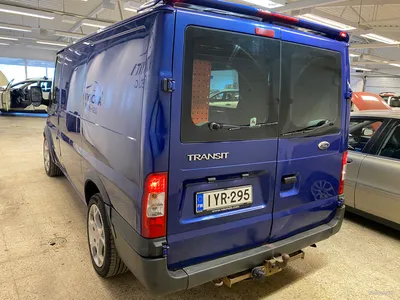 Фотография Ford Transit Connect Wagon 2023 для рекламы