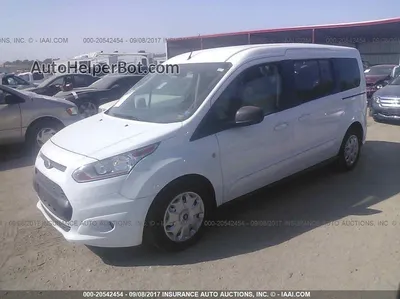 Фото Ford Transit Connect Wagon 2023 с синим фоном