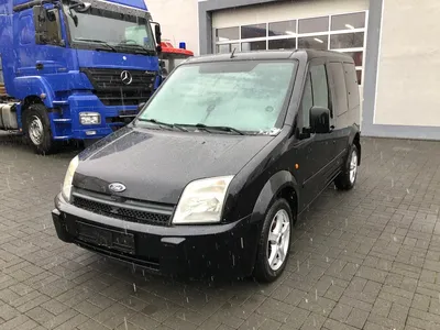 Фото Ford Transit Connect Wagon 2023 в различных цветах