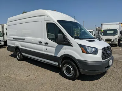 Скачать фото Ford Transit Crew Van 2023 в формате WebP