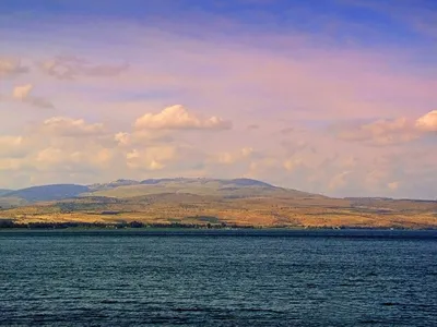 Изумительные виды Галилейского моря на бесплатных фотографиях