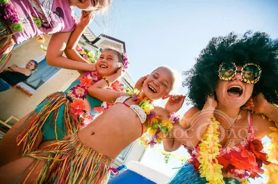 Скачивай в HD: Новые моменты Гавайской вечеринки.
