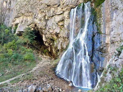 Фотографии Гегского водопада Абхазии для загрузки 