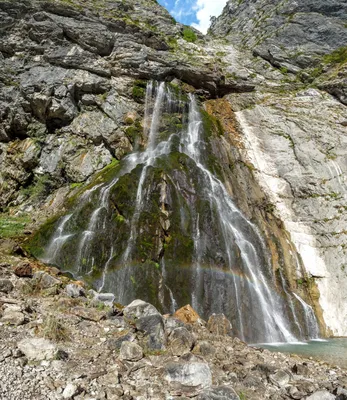 Величественное падение - фото Гегского водопада