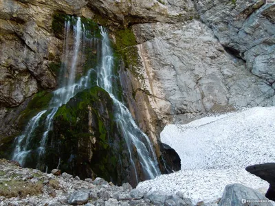 Изображение Гегского водопада, позволяющее насладиться его великолепием