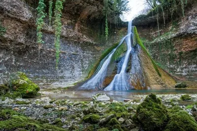 Фотография Гегского водопада, олицетворяющая красоту и силу природы