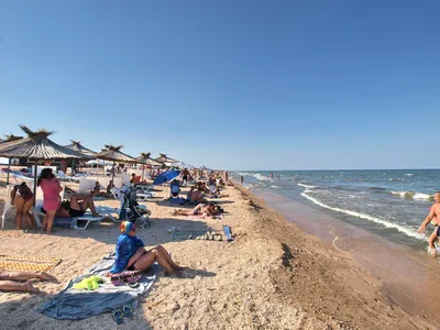 Фото Генического пляжа: место, где время останавливается