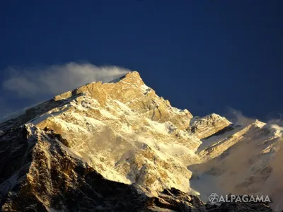 4K фотографии Гималайских гор: выберите свой формат