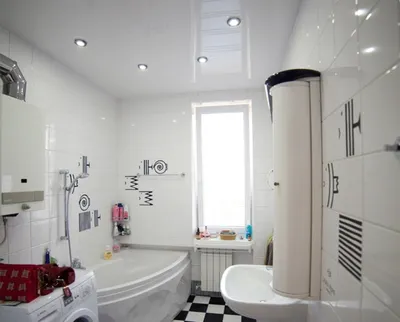 Глянцевый натяжной потолок в ванной: преобразите свое пространство с легкостью