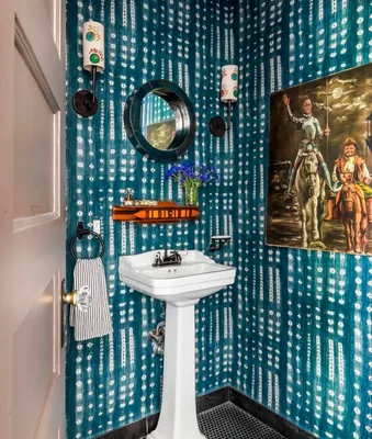 Голубая ванная комната: идеальное место для уединения и покоя